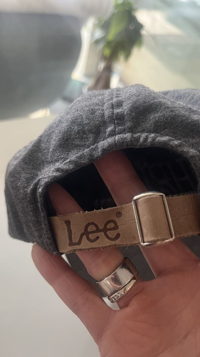 Altro in  Abbigliamento & Accessori: Lee Cap One Size 100% Cotton – Usato da Davos Platz venduto da Infinity795 1