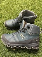 On Cloudrock Wanderschuhe Grösse 40.5 neuwertig
