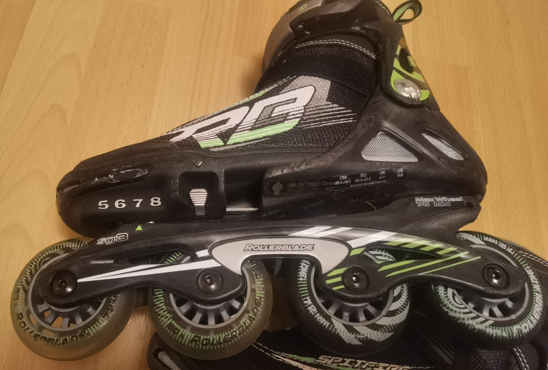 Inlineskates Rollschuhe Rollerblade Gr.36.5-40.5 (Gebraucht) in Zug für ...