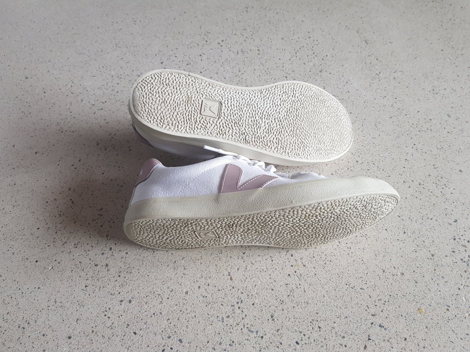 Veja Scarpe da donna: Veja Damen Sneaker Grösse 38 – Usato da Basel venduto da chien008 5
