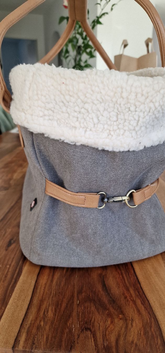 Trixie Cucce & Letti: Hunde Transporttasche von Trixie – Nuovo (secondo la descrizione) da Winterthur venduto da Stina22 3