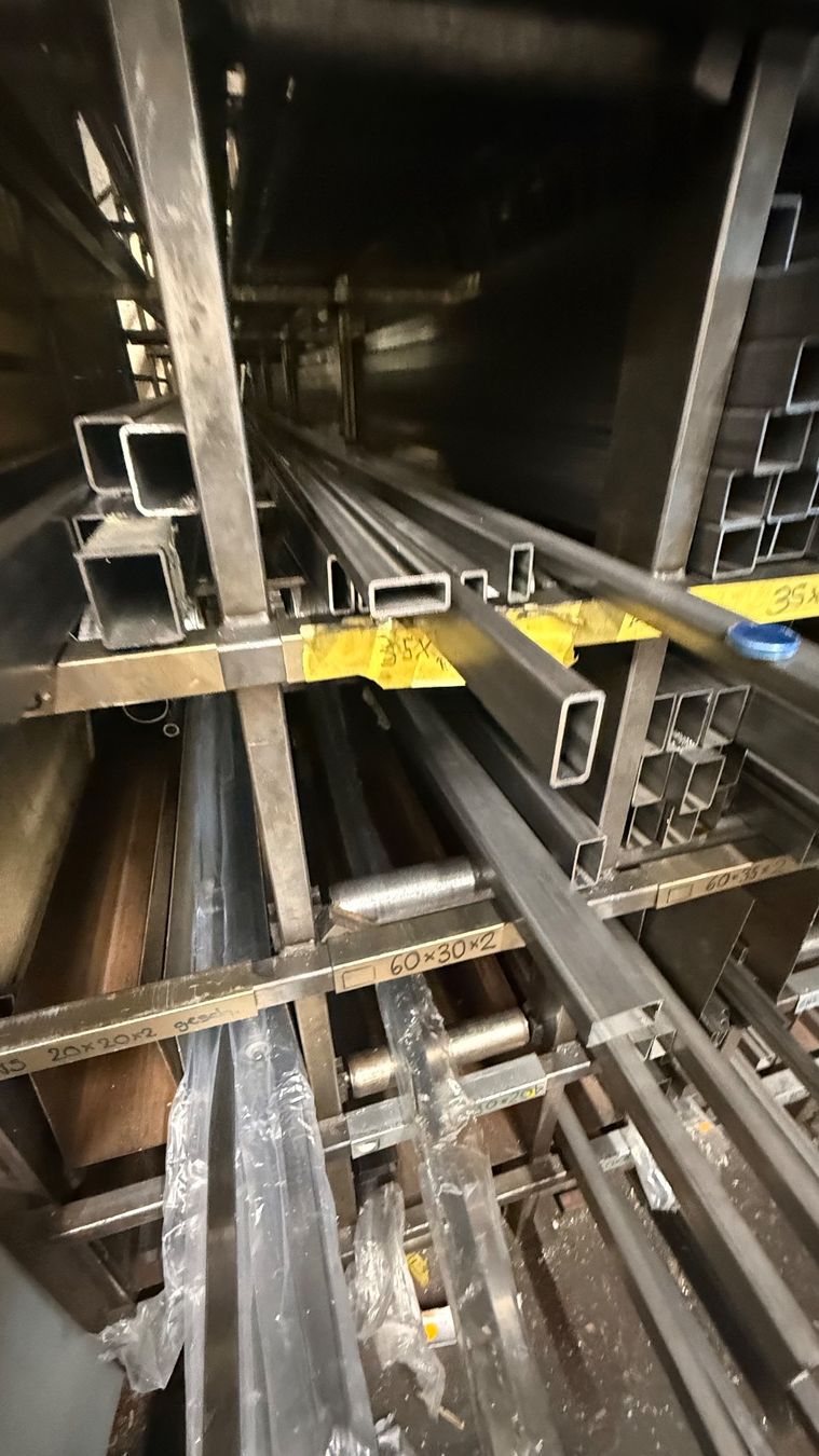Scaffali: Gestell für Rohmaterial – Usato da Aedermannsdorf venduto da sam_9kng 1