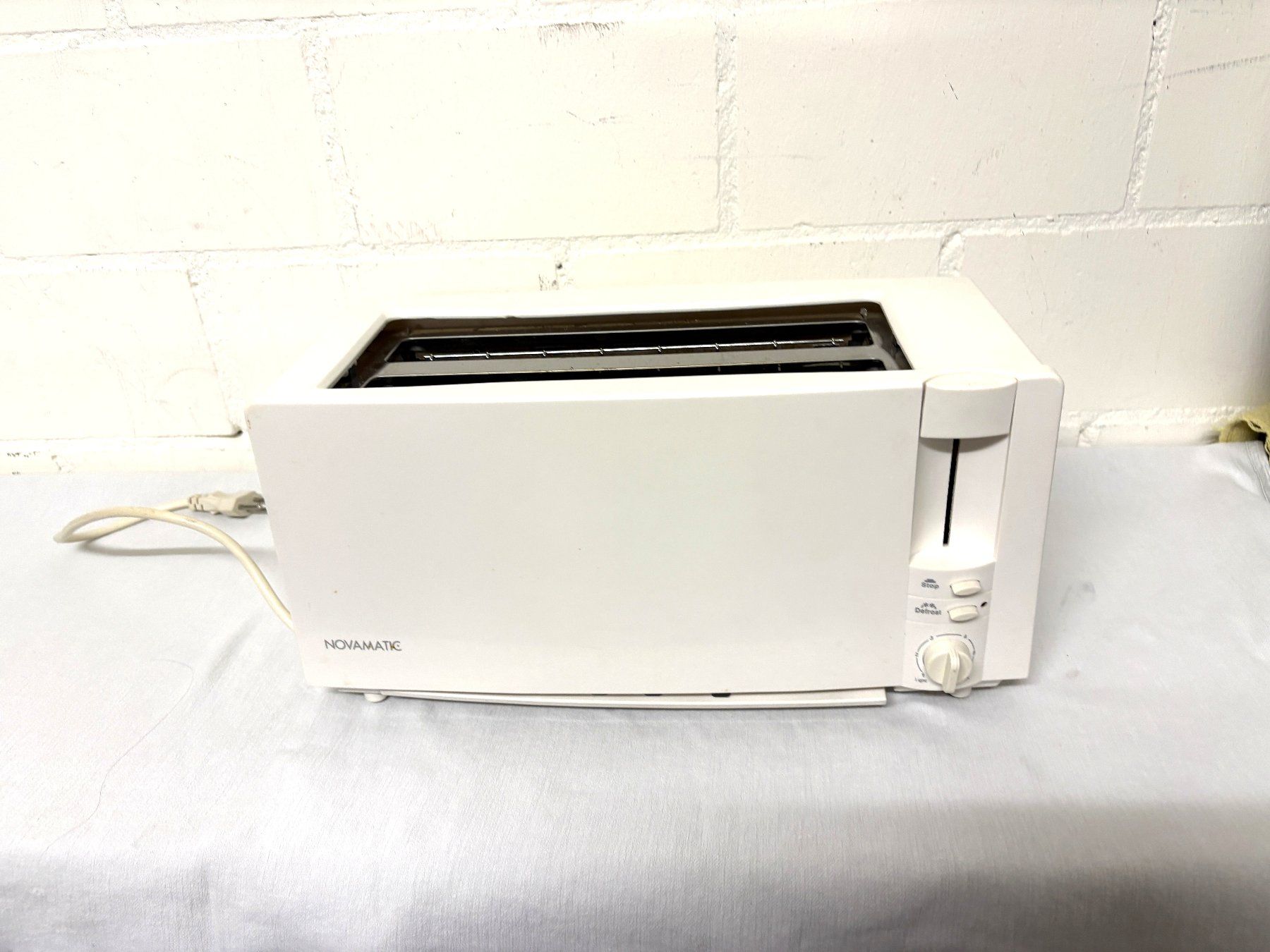 Fust Elettrodomestici da cucina: Toaster Marke NOVAMATIC – Usato da Glattbrugg venduto da Ariel012 1