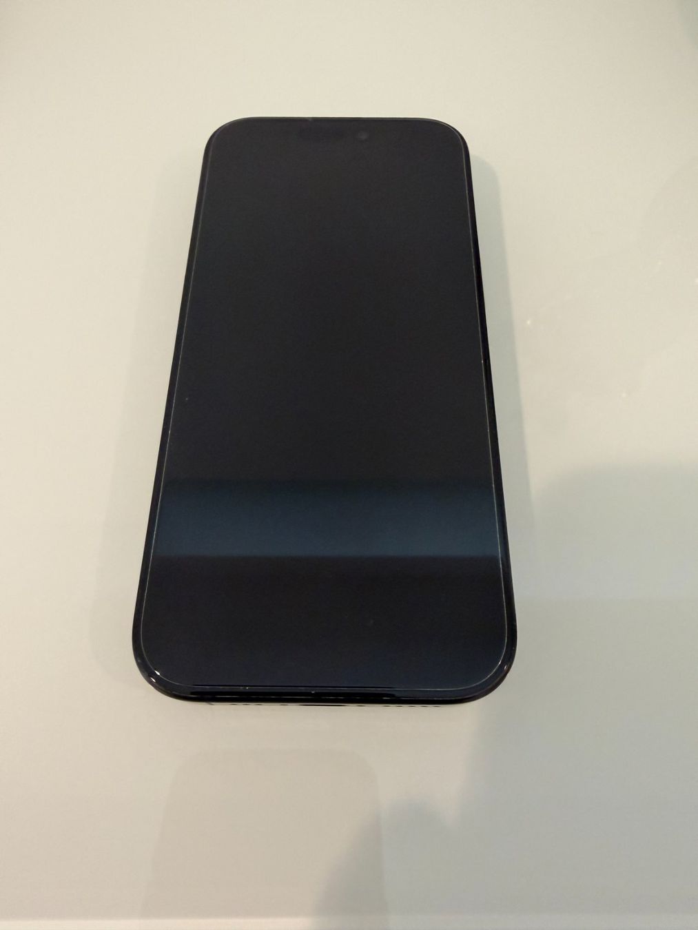 Apple Handys / Smartphones: Phone 16 Pro 256 GB Black Titanium – Gebraucht aus Liestal von ripi1