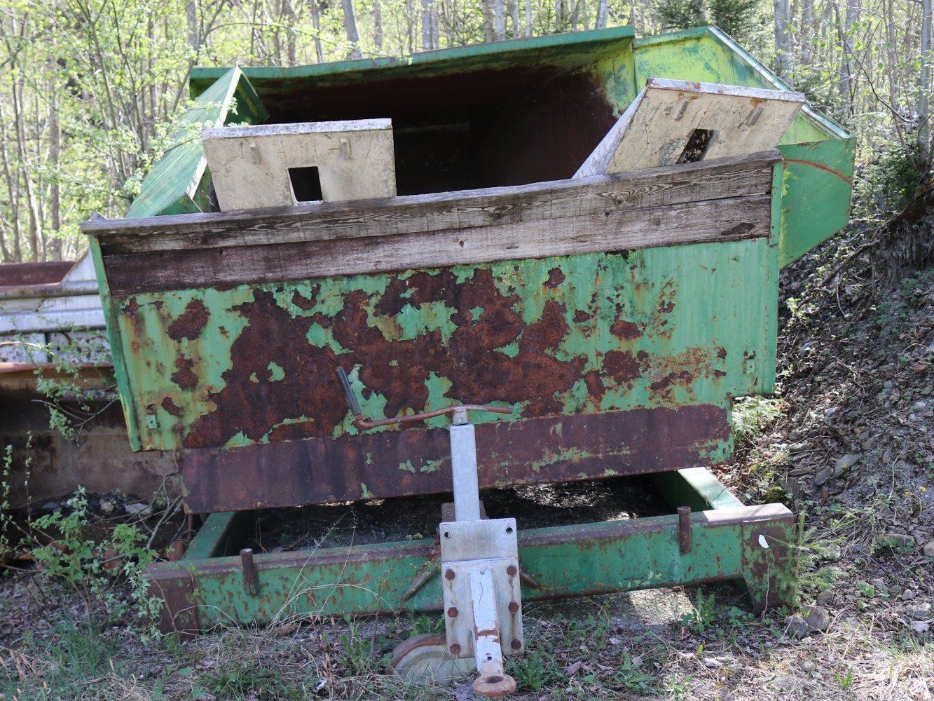 Tutte le macchine: Altes Umschlaggerät – Usato da Unteriberg venduto da Konstibau 1