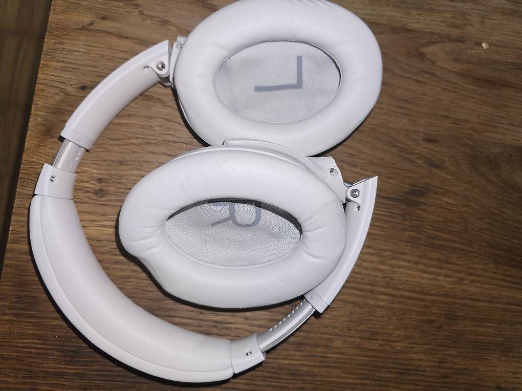 Bose Cuffie: Bose Quiet Comfort Kopfhörer – Usato da Neunkirch venduto da nel_2rtc