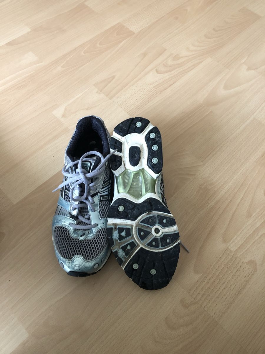Scarpe da donna: Asics gr. 41.5 – Usato da Arbon venduto da anj_m9dh 3