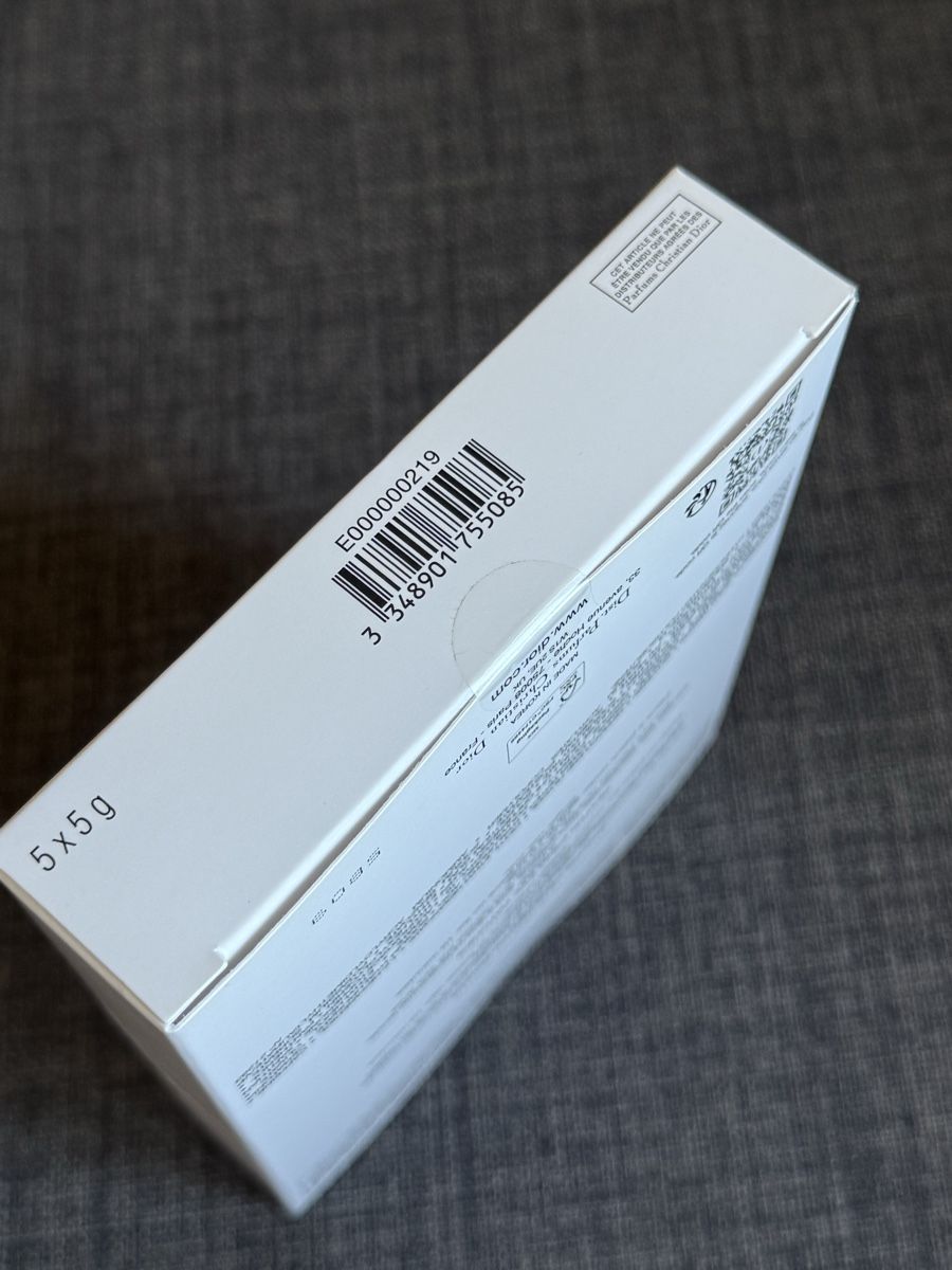 Dior Soins du visage: Christian Dior Les Patchs Yeux – Neuf avec emballage d'origine à Luzern par sas_r89l 3