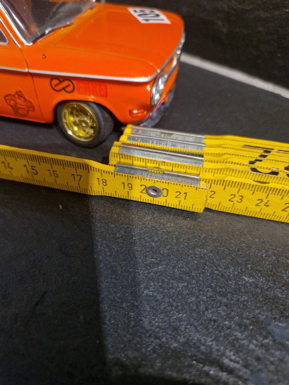 NSU Modellini d'auto: Modellauto NSU TT orange Rennversion Grösse ca 20 cm – Usato da Mörigen venduto da Clio111 3