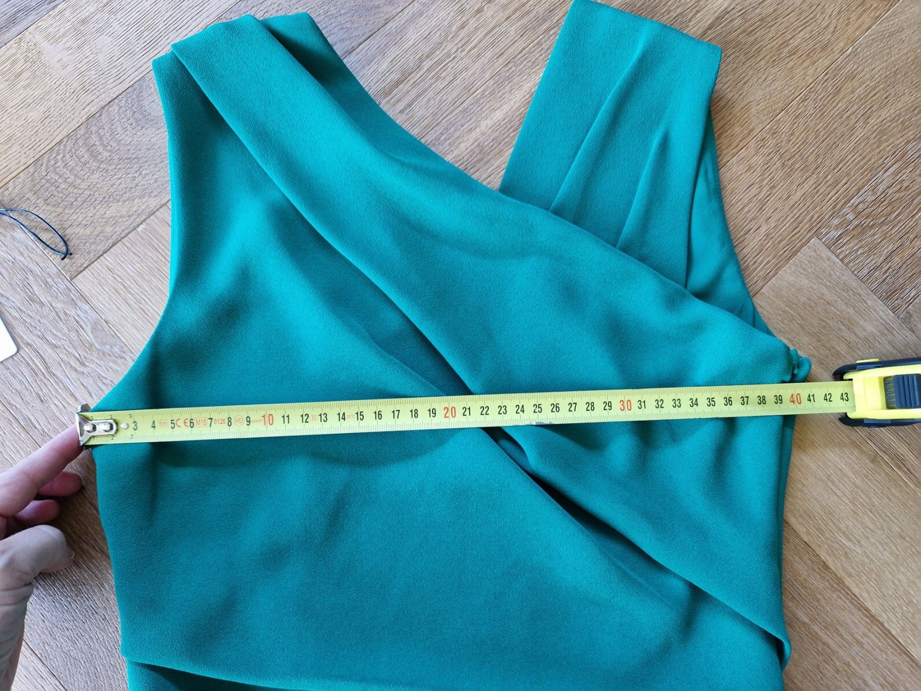 Vestiti: Reiss Marling front wrap dress, size S – Nuovo (secondo la descrizione) da Adliswil venduto da fashionholic 4
