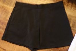 schöne elegante Sommer Kurz Hose Gr M Bund 40cm DEERVA