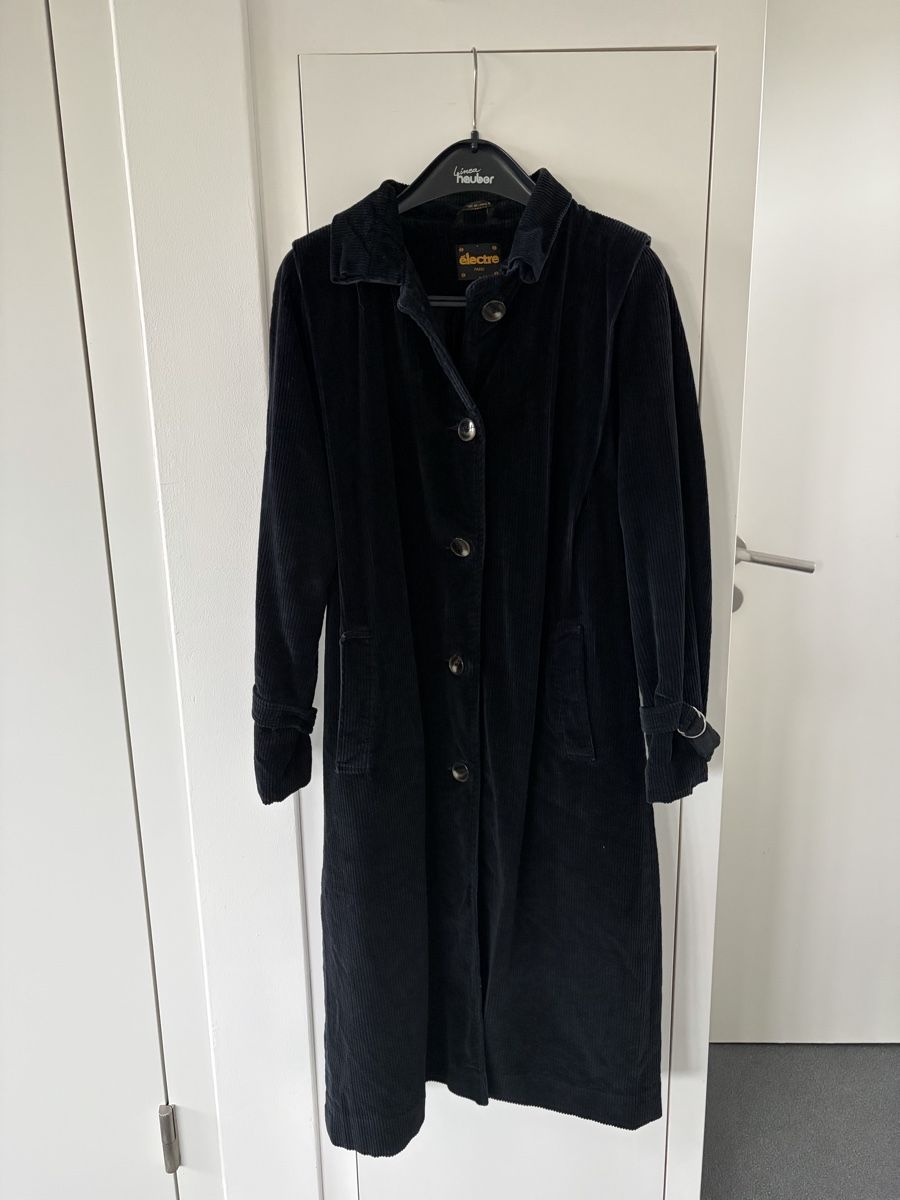 Mäntel: Schwarzer Vintage Cordmantel  – Neu (gemäss Beschreibung) aus Basel von car_q5jd 6
