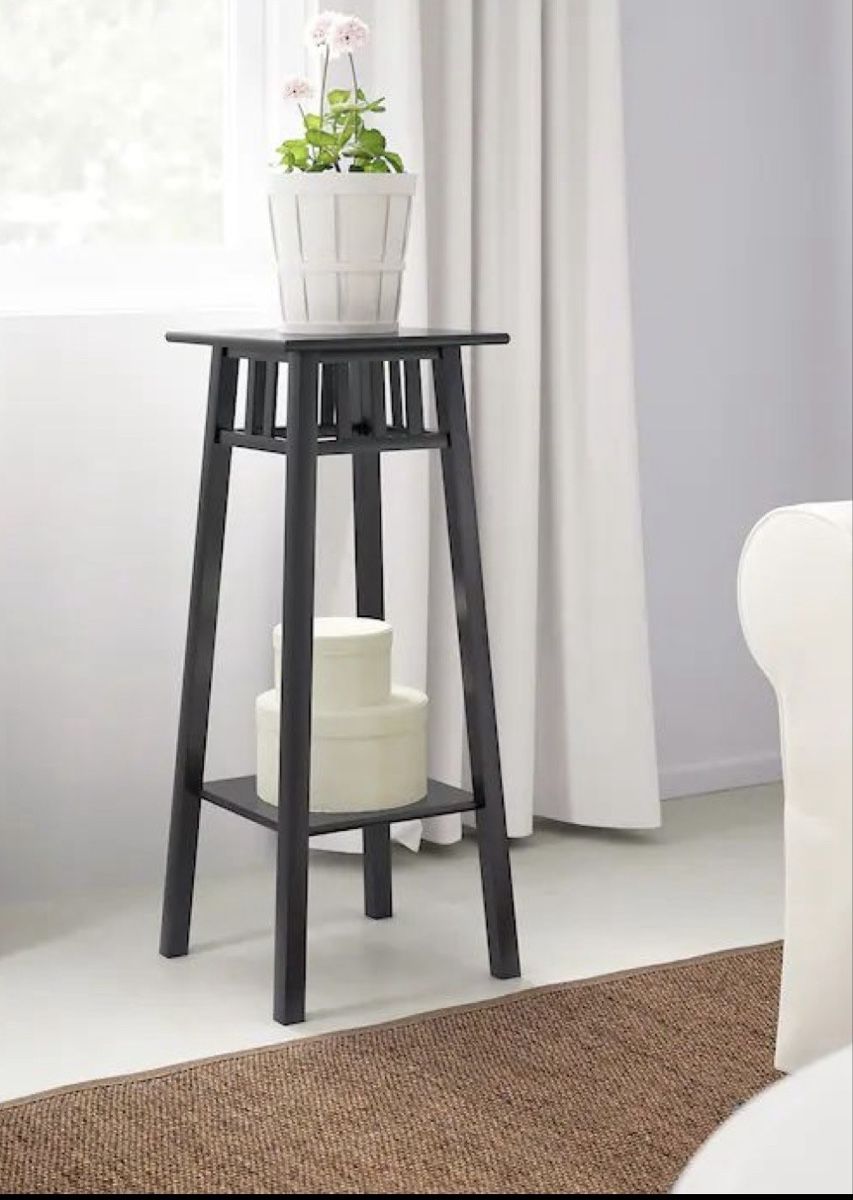 Autres articles pour la maison: Ikea Hemnes Stand – D'occasion à Safenwil par rgs_tg62 2