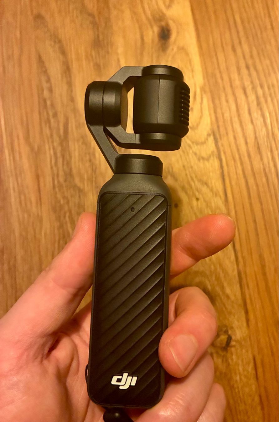 DJI Camcorder: DJI Osmo Pocket 4 Creator Combo – Gebraucht aus Wabern von chr_d2wh 3
