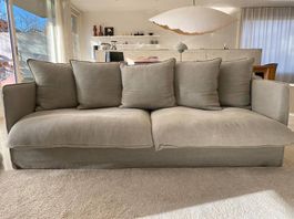 Grosses Sofa, neuwertig, hellbeige, muss schnell weg!