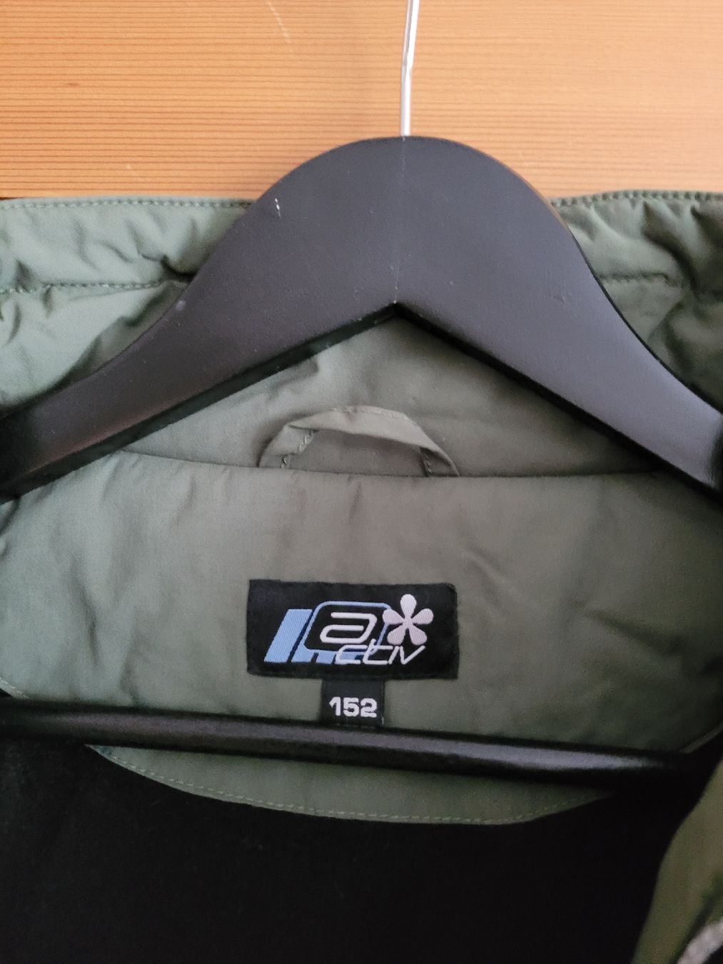 Jacken & Mäntel: Coole Winterjacke / Skijacke Gr. 152 – Gebraucht aus Heinrichswil von Mari-75 2