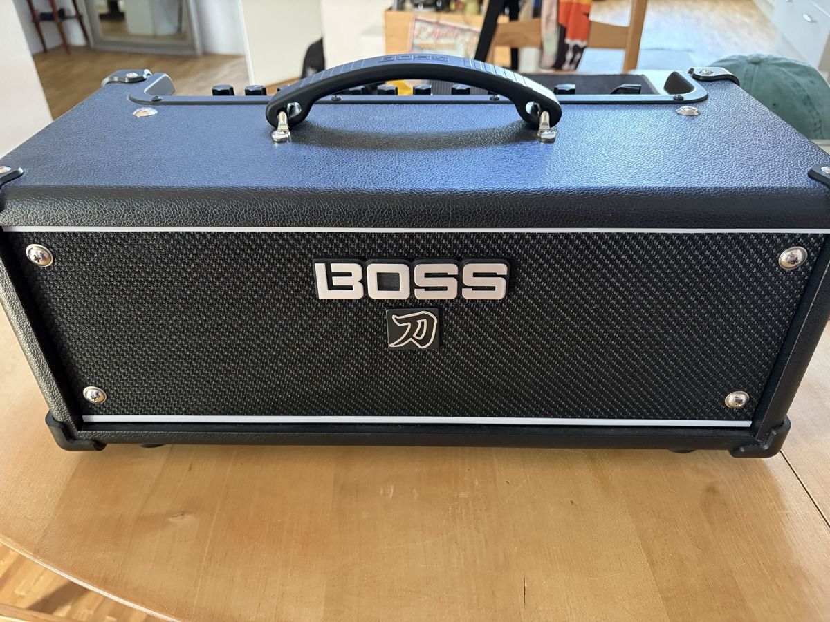 Boss Amplificatori: BOSS Katana Head 100 Gen 3 mit Bluetooth Adapter – Usato da Bern venduto da Second-Hand-Pirat