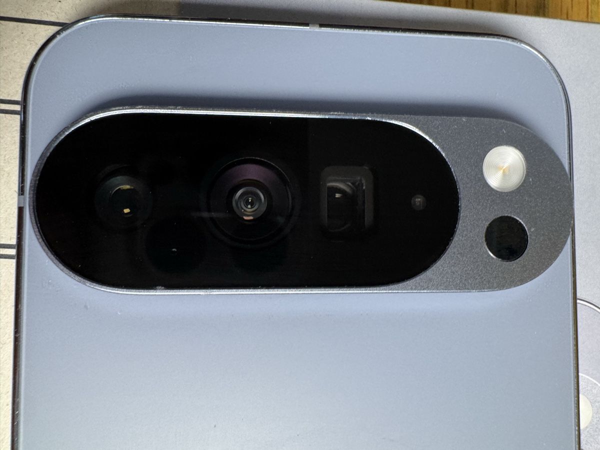Google Telefoni cellulari / Smartphones: Google Pixel zehn Pro XL 256 MB Moonstone – Nuovo (secondo la descrizione) da Zug venduto da Silverjunge 2