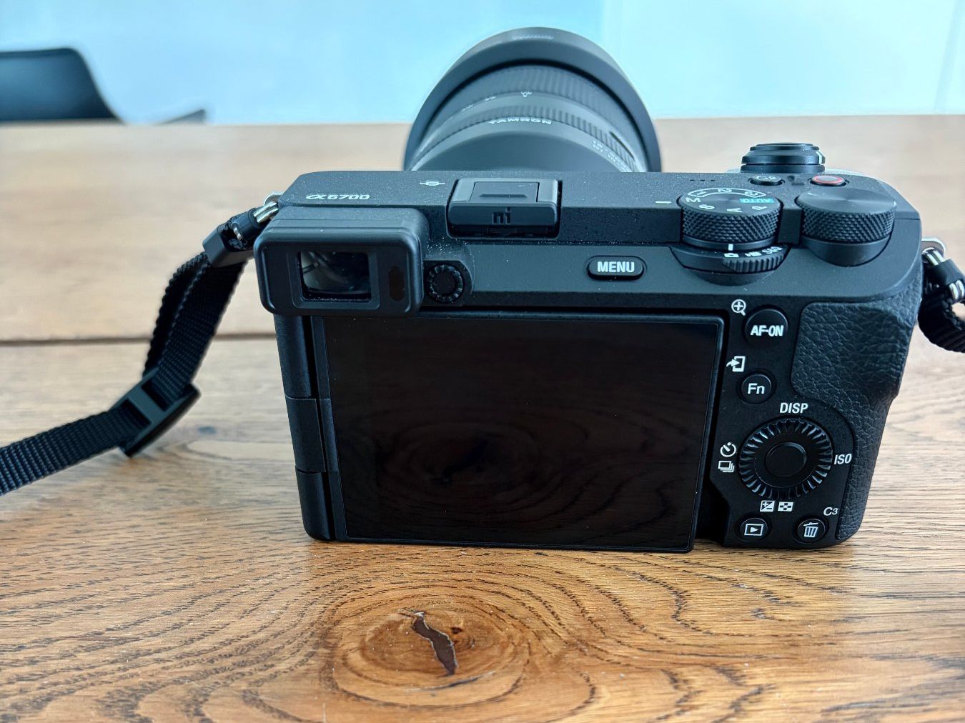 Sony Fotocamera: Sony A6700 inkl. Tamron Objektiv 18-300mm – Nuovo (secondo la descrizione) da Elgg venduto da sim_295b 2