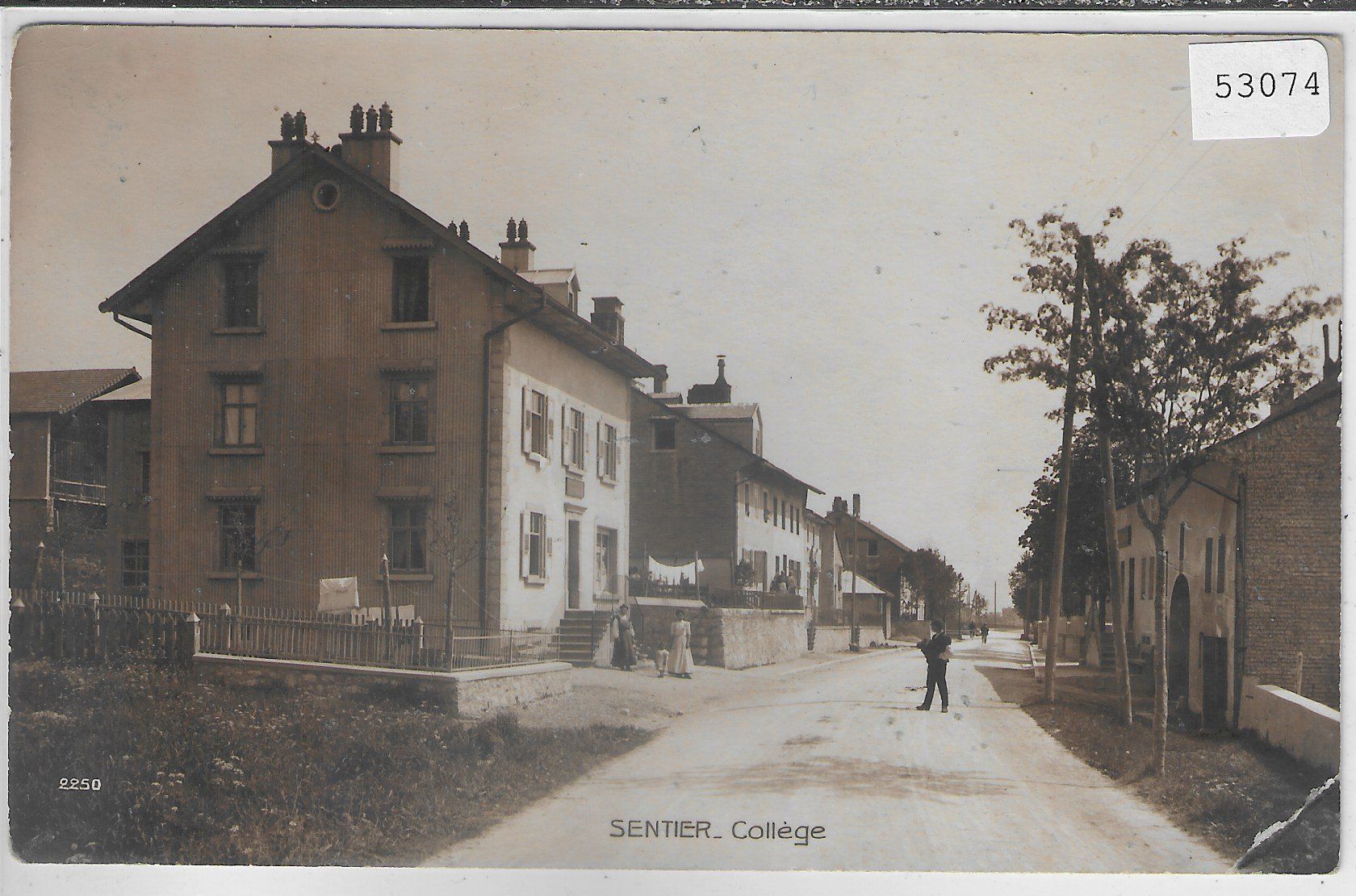 Cartoline postali: Sentier - College – Difettoso da Ettingen venduto da Kartenplanet
