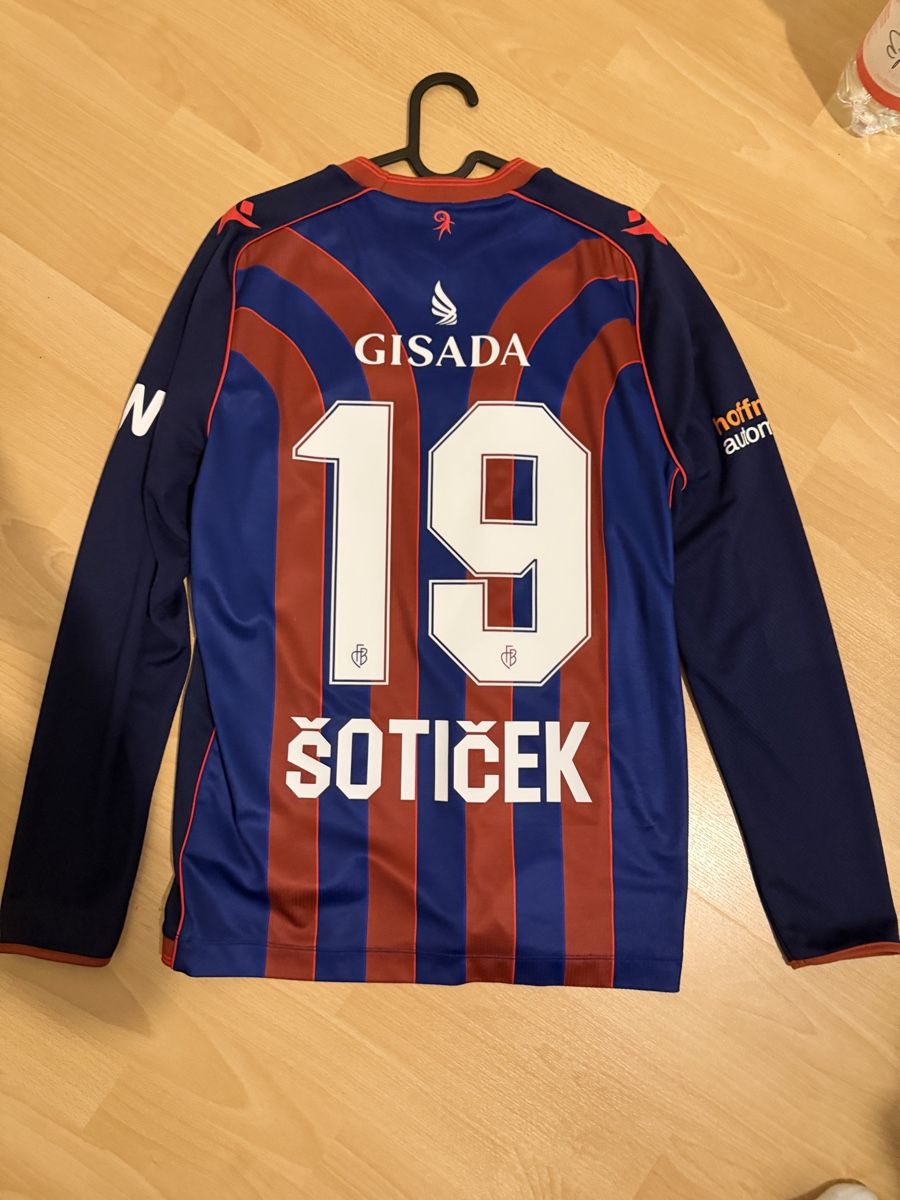 Canottiere & Pantaloni: FC Basel Cup Trikot Soticek – Nuovo (secondo la descrizione) da Reinach BL venduto da Schaenzilia 1