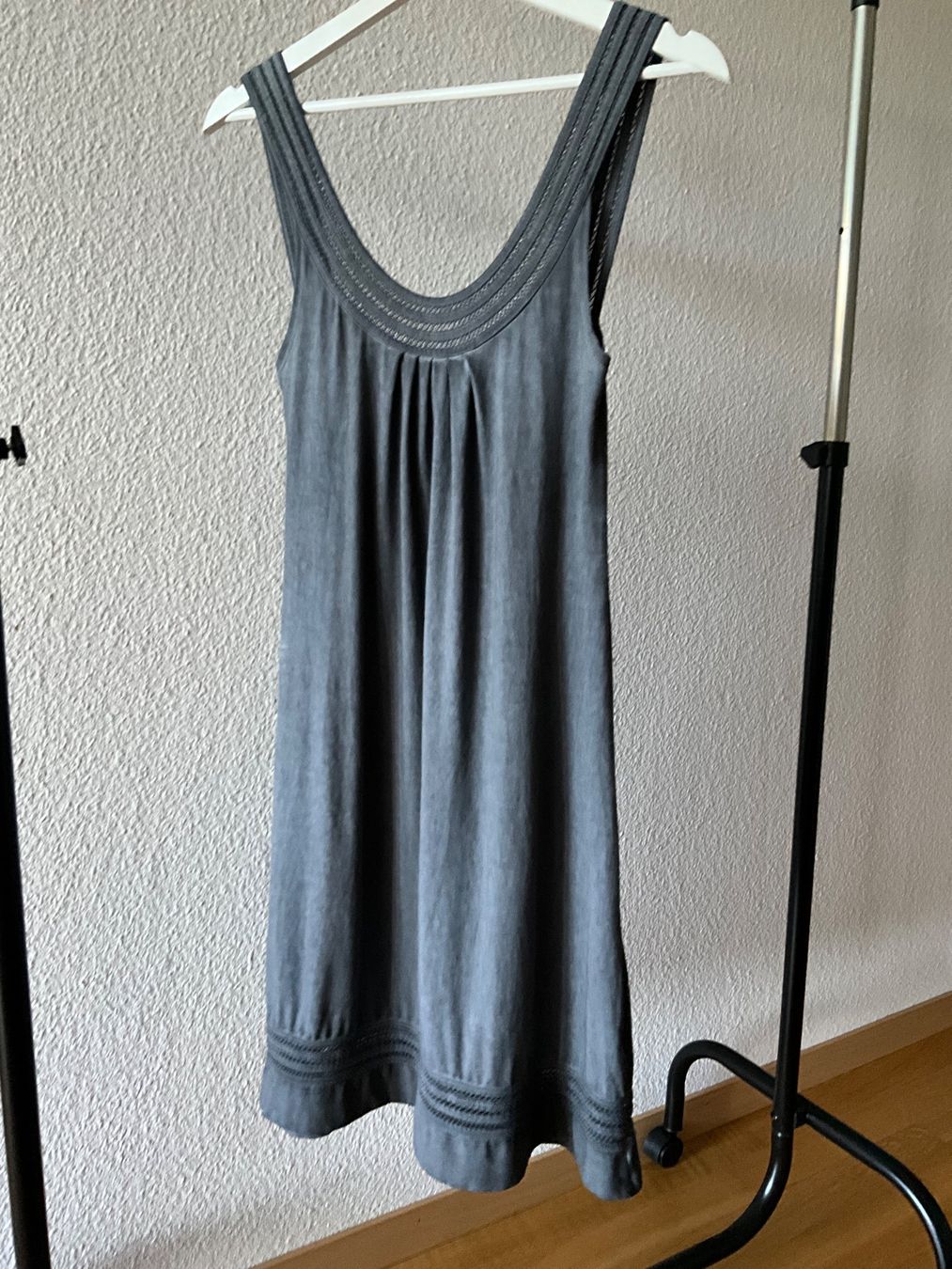 Nile Vestiti: Kleid NILE Gr. XS – Nuovo (secondo la descrizione) da Muri b. Bern venduto da SmuriS