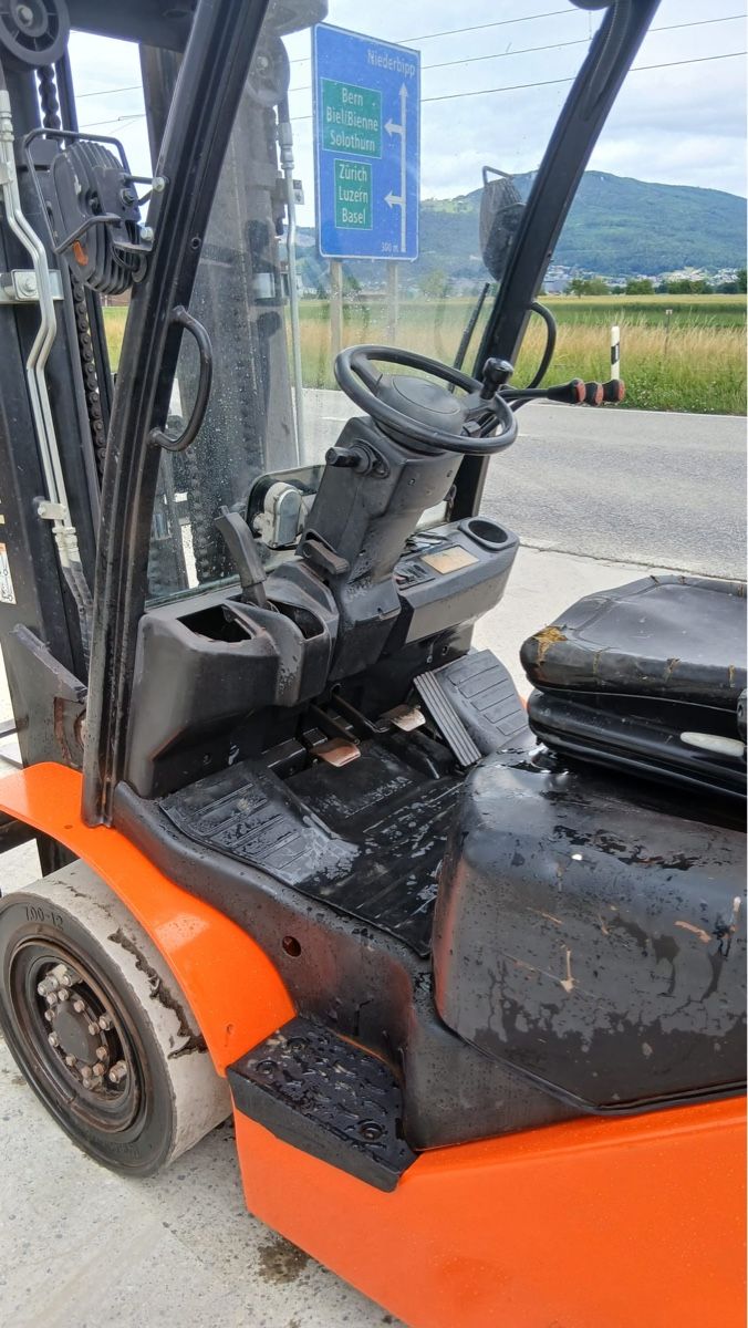 Diesel Carrelli elevatori e a forche: Diesel Stapler Hangcha CP 25 – Usato da Niederbipp venduto da baggerch 8