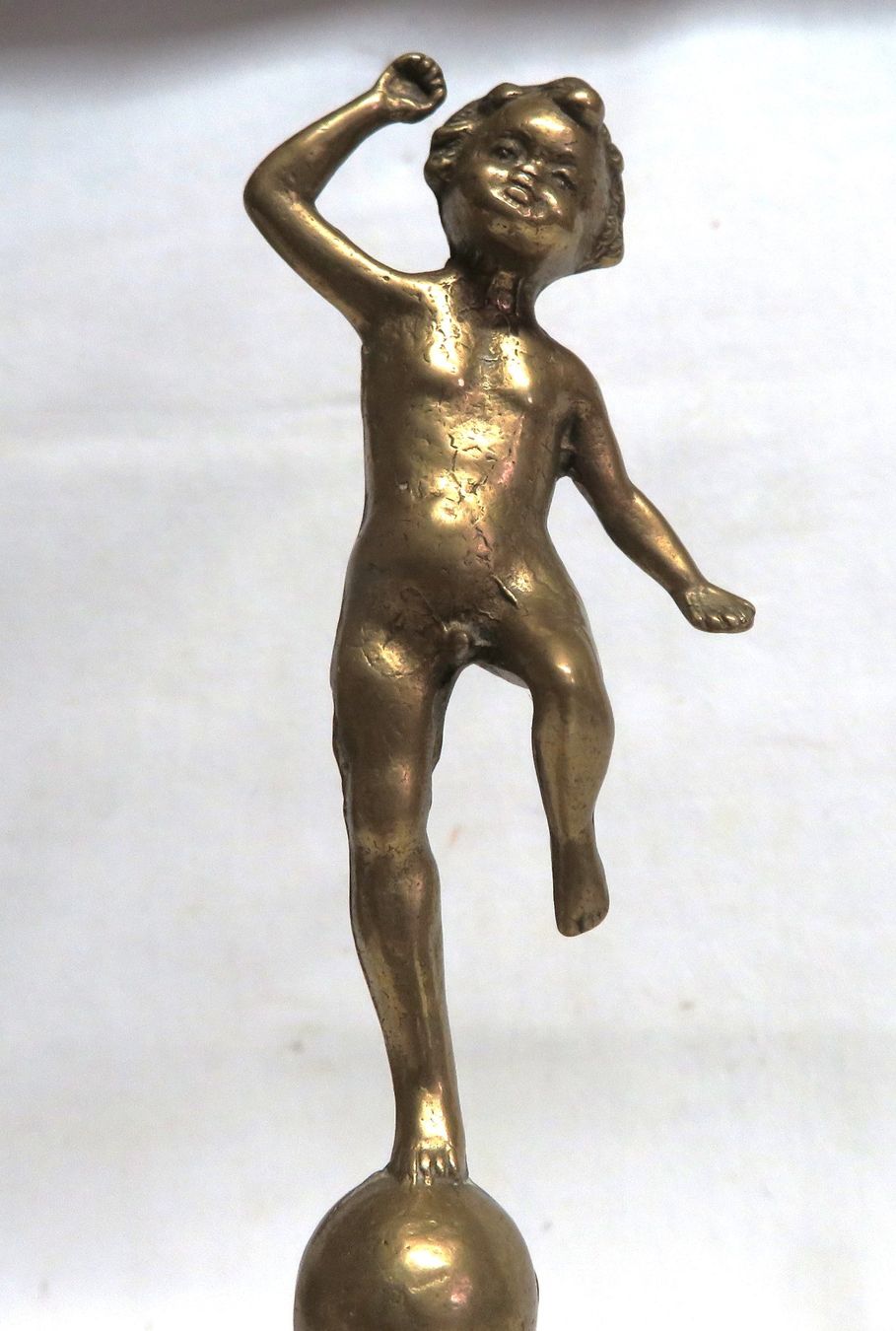 Statuette: Figur Statuette Skulptur Jüngling Messing – Usato da Tüscherz-Alfermée venduto da Newpad 9