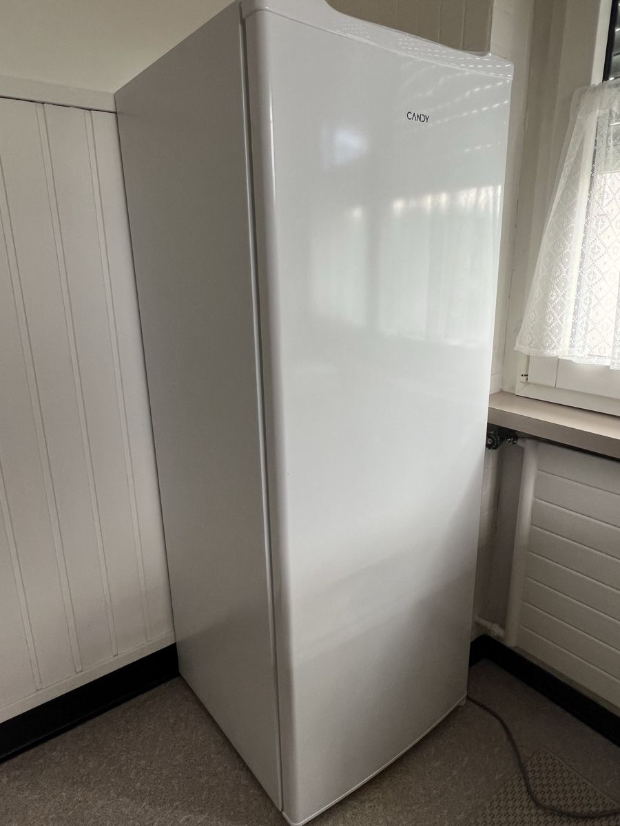 Réfrigérateurs: Kühlschrank Candy – Neuf (Voir description) à Malters par sab_zdz6 1