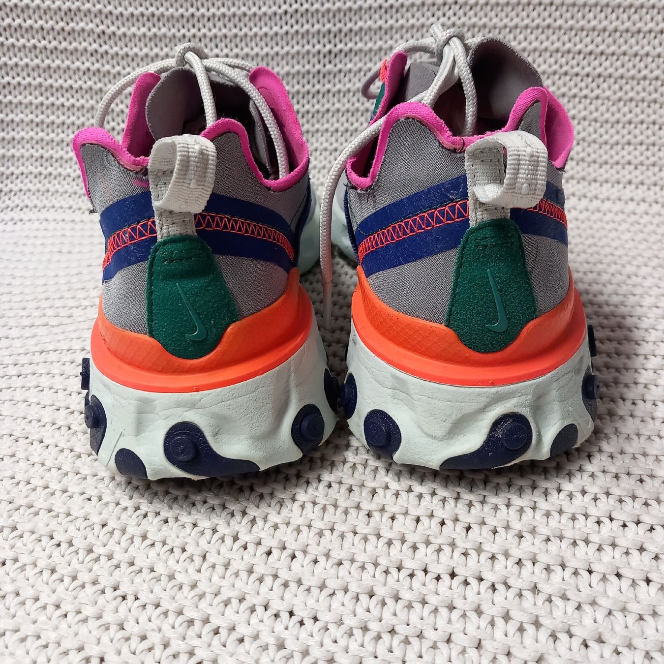 Nike Scarpe da donna: Nike React Element 55 in Gr. 40,5 – Usato da Gwatt (Thun) venduto da umwelt-brocki 2