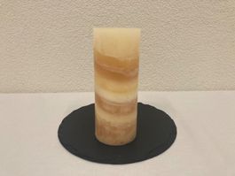 Kerze ca. 8x20cm, ca. 850g, creme marmoriert Raureif