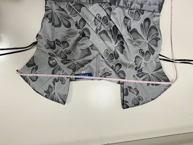 Vestiti: Damenkleid, neupreis ca.500 – Nuovo (secondo la descrizione) da Lachen SZ venduto da kati68 4