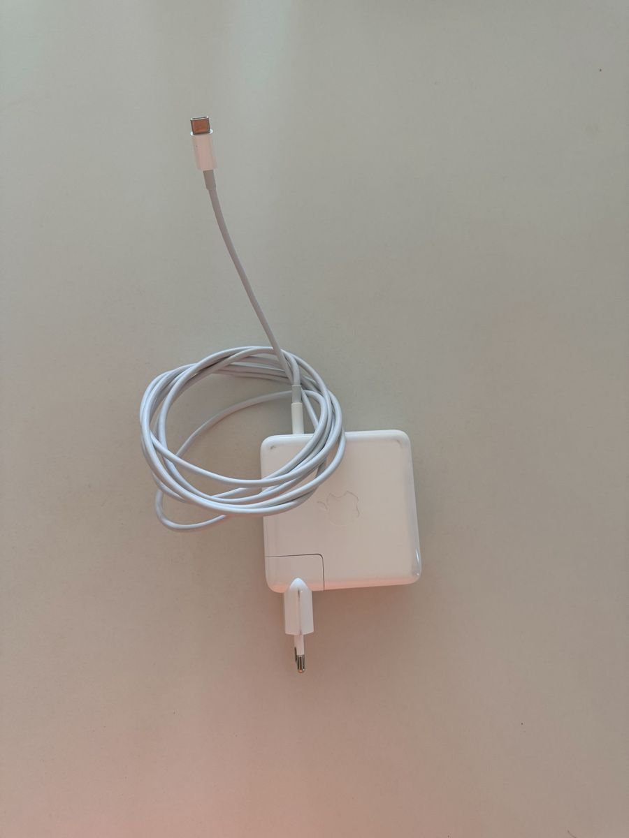 Apple Portables: MacBook Pro  – D'occasion à Zugerberg par nic_7sqr 4