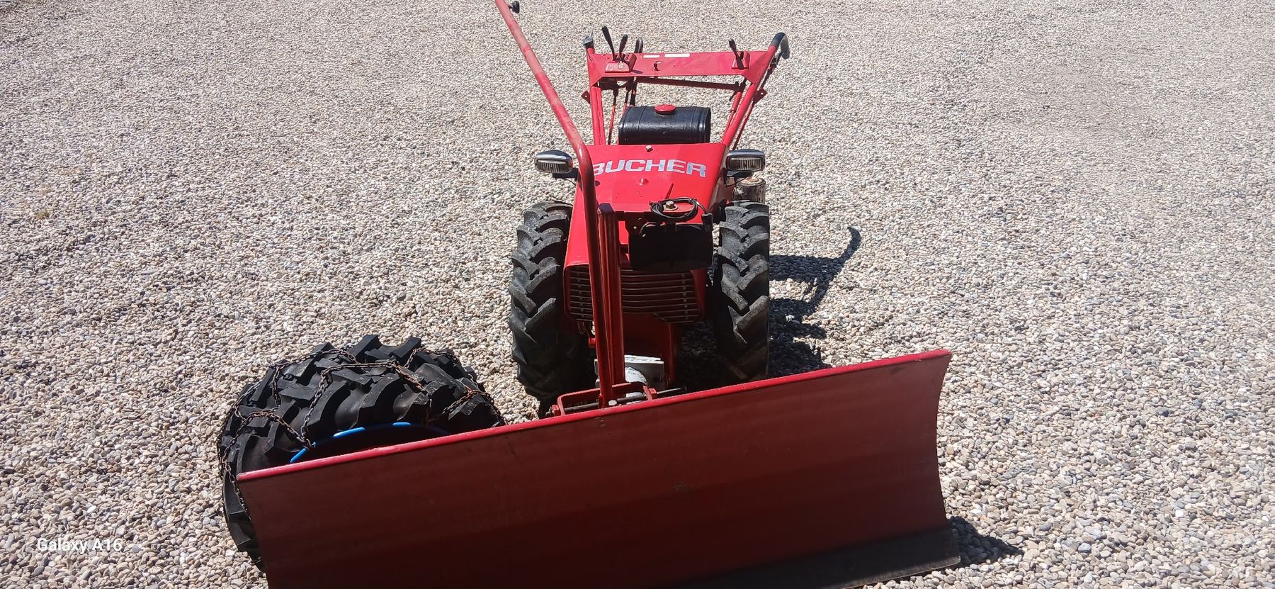 Bucher Traktoren: Bucher M600 mit Pflug – Gebraucht aus Altishofen von Buriod 4