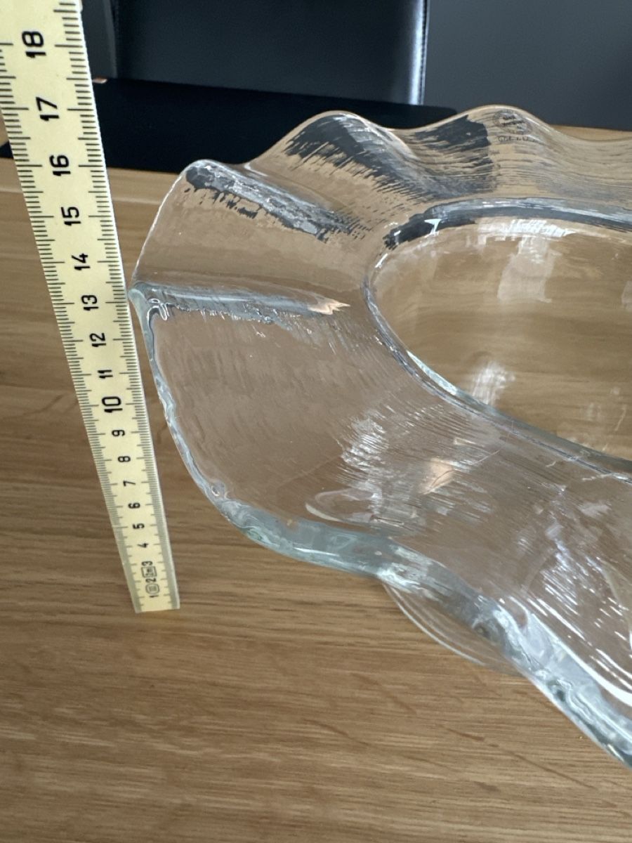 Glasi Hergiswil Bicchieri: Glasi Hergiswil Wellenrand Topf /Vase – Usato da Münsingen venduto da FiNiMu 2