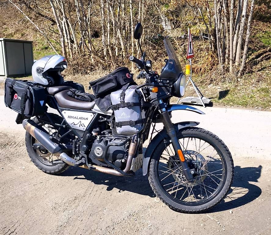 Enduro: Royal Enfield Himalayan  – D'occasion à Salvan par rou_s59m