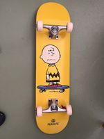 Skateboard Peanuts Charlie Brown gelb neuwertig