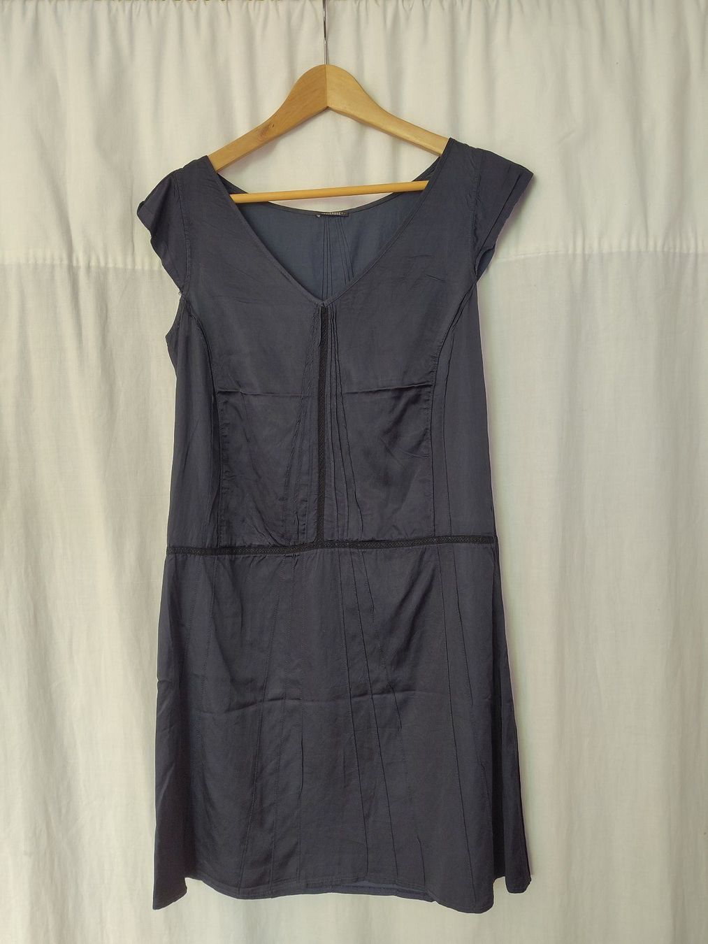 Bellerose Vestiti: Petite robe noire - Bellerose – Usato da Biel/Bienne venduto da Creager