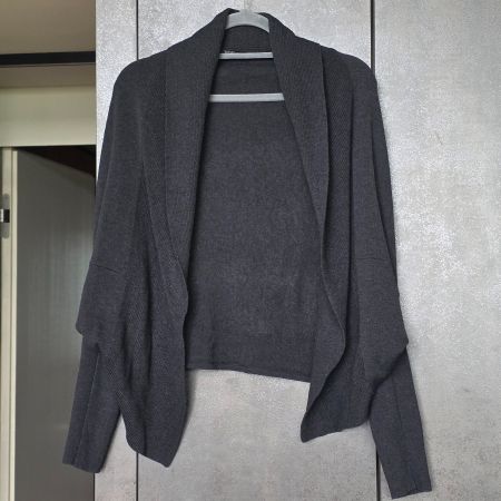 🐸 NILE CARDIGAN XS / S (M) STRICKJACKE OFFEN MIT KILTNADEL