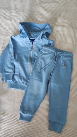 Junge Jogginganzug, hellblau, Grösse 92, Top Zustand!