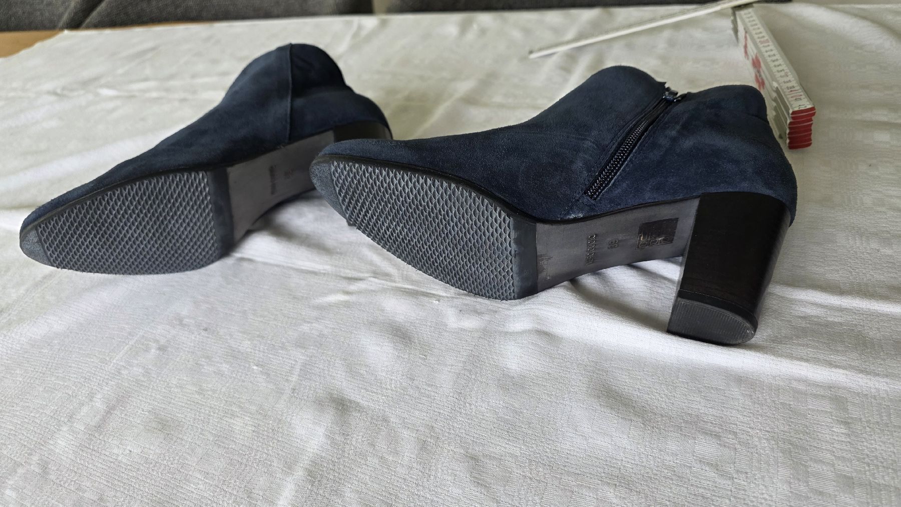 Scarpe da donna: Super Wildleder-Stiefeletten von "PROGETTO" Gr. 39 – Nuovo (secondo la descrizione) da Schneisingen venduto da backstore24 8