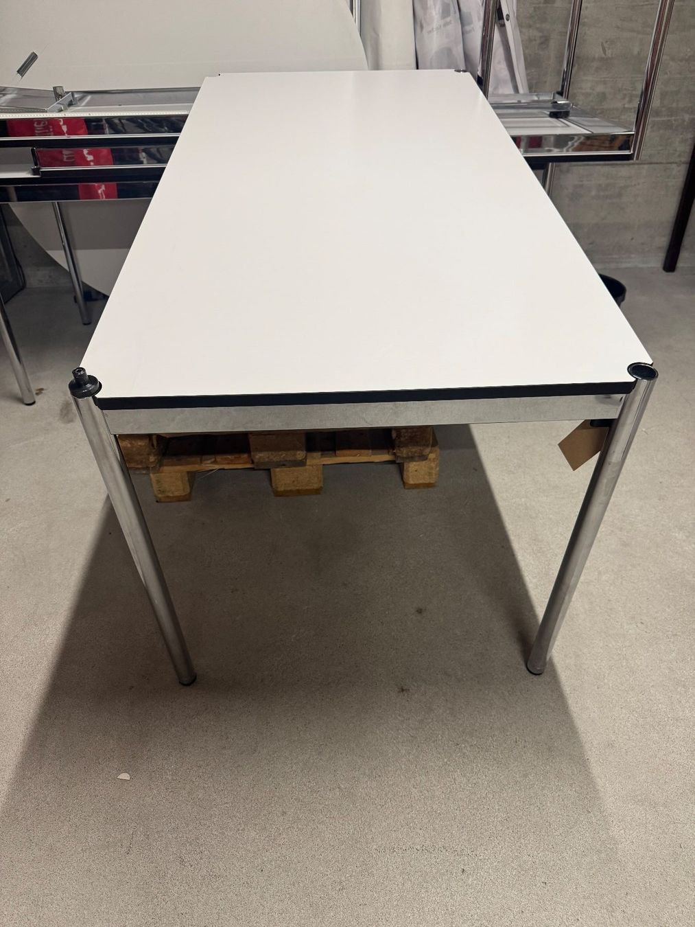 Piatti di portata: USM Haller Tischplatte 175cm x 75cm – Usato da Luterbach venduto da Silvan1898 2