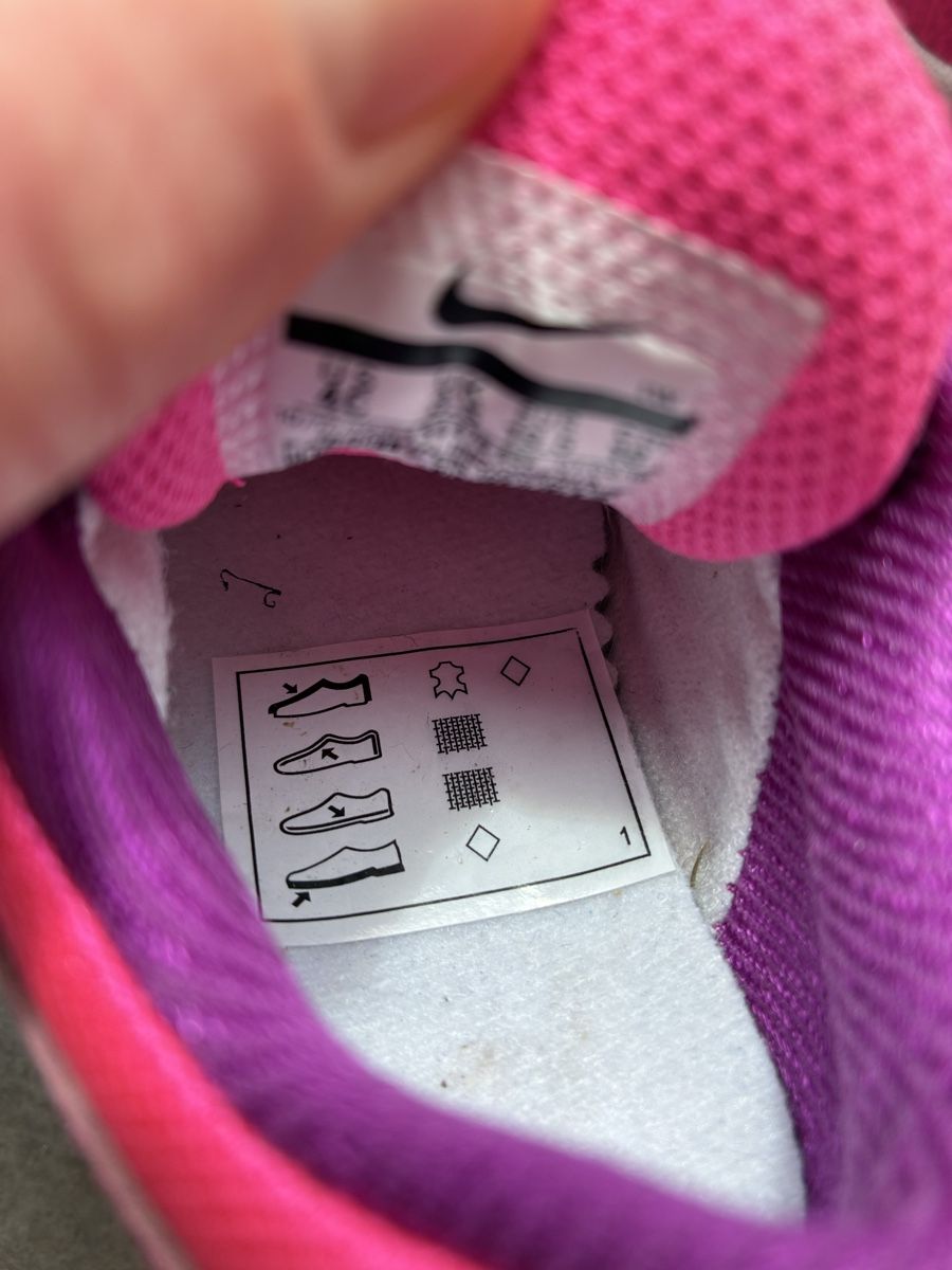 Nike Scarpe per ragazzi: Baskets Nike Bébé – Nuovo (secondo la descrizione) da Courgenay venduto da hertzogg 7