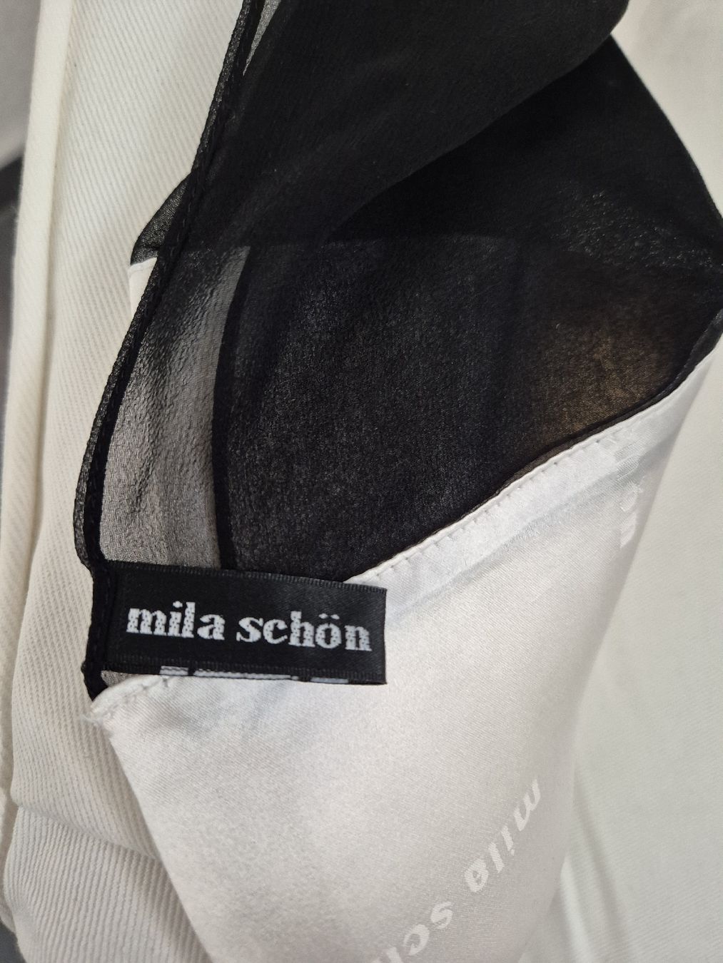 Foulard & Sciarpe: Schal Mila Schön  – Usato da Gempen venduto da ren_fw6c 1