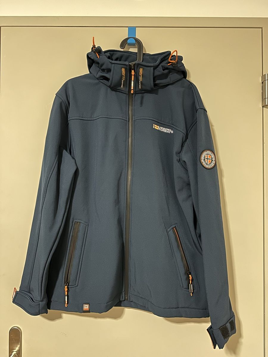 Giacche: Geographical Norway Softshell Jacke, Grösse L – Nuovo e nell'imballaggio originale da Basel venduto da Zekoo.