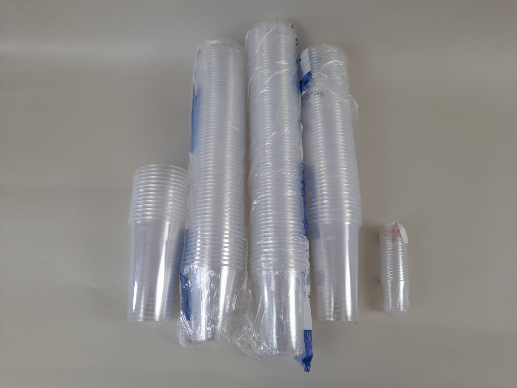 Recipients et similaires: Plastikbecher verscheidene Grössen – Neuf (Voir description) à Liebefeld par Restwert_Liebefeld 1