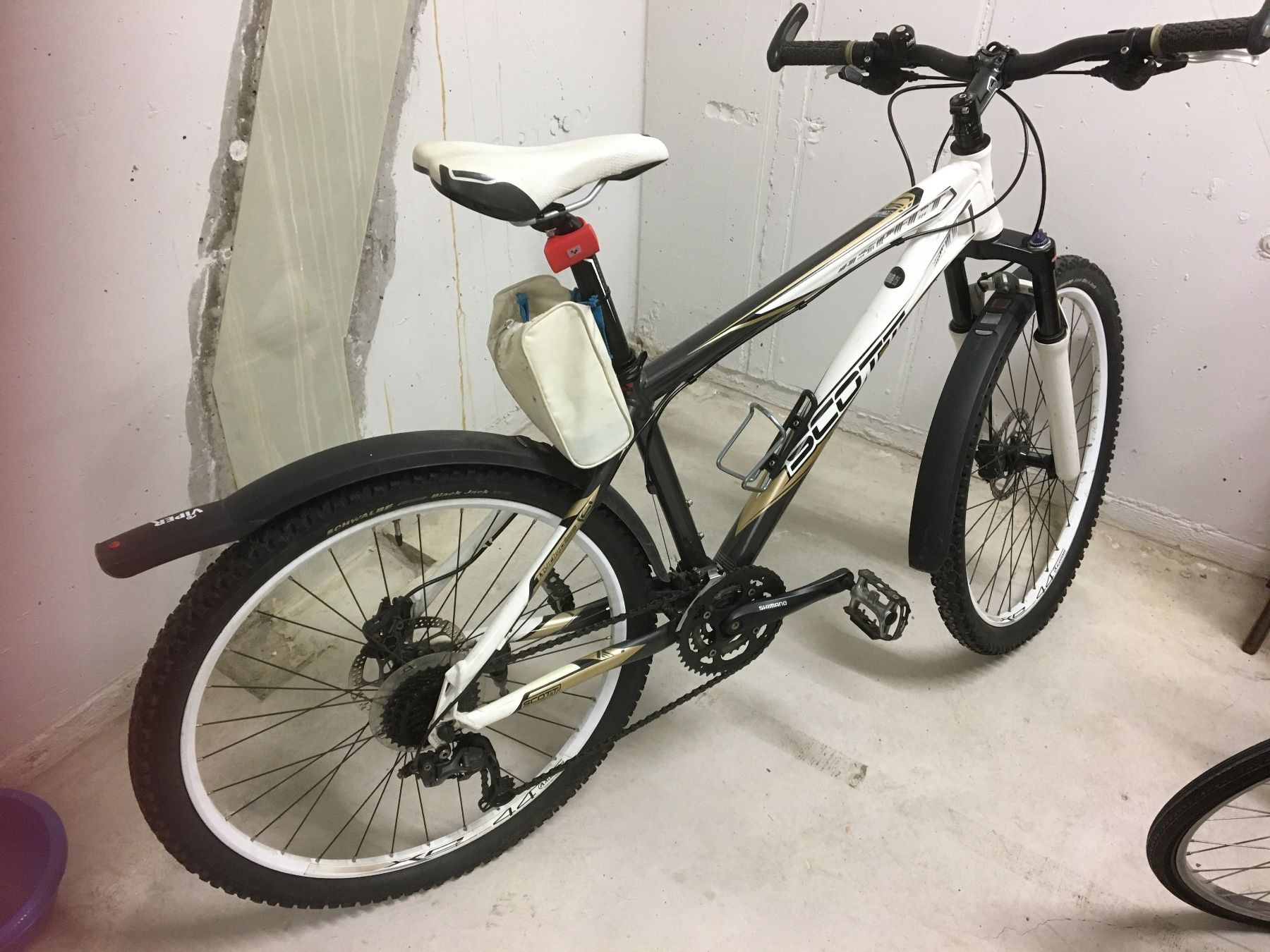 Scott Vélos: Mountainbike – D'occasion à Cham par Roger1968 1