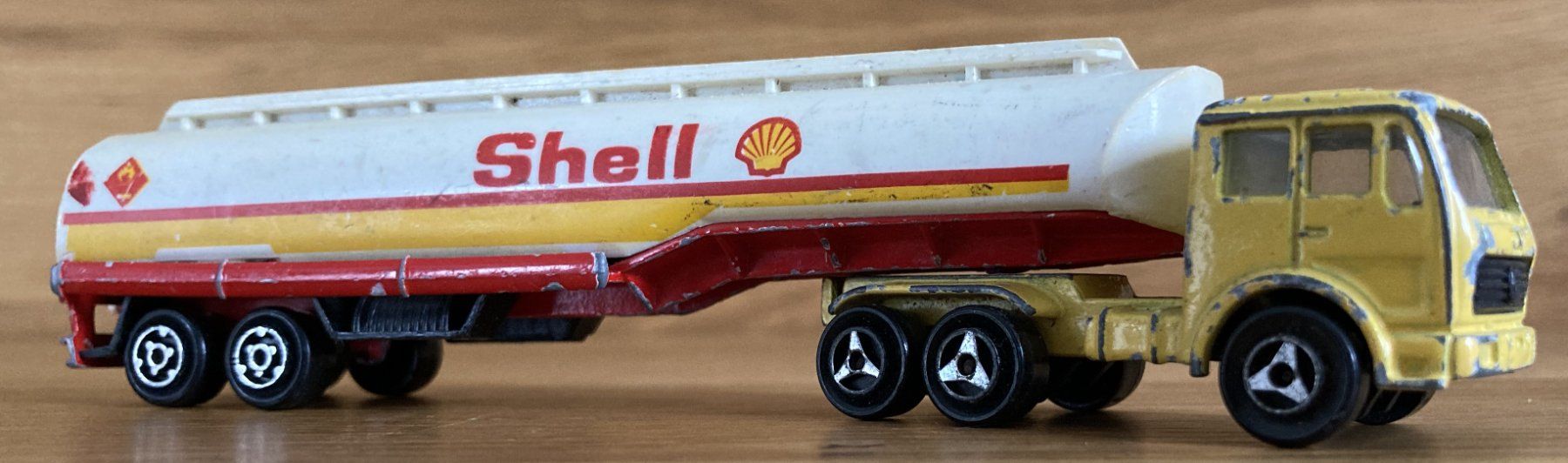 Mercedes-Benz Modellini d'auto: Mercedes Shell – Usato da Altenrhein venduto da Tribun75