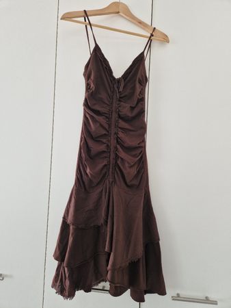 Morgan Kleid, Gr. S, Schoggi-Braun, Rüschen
