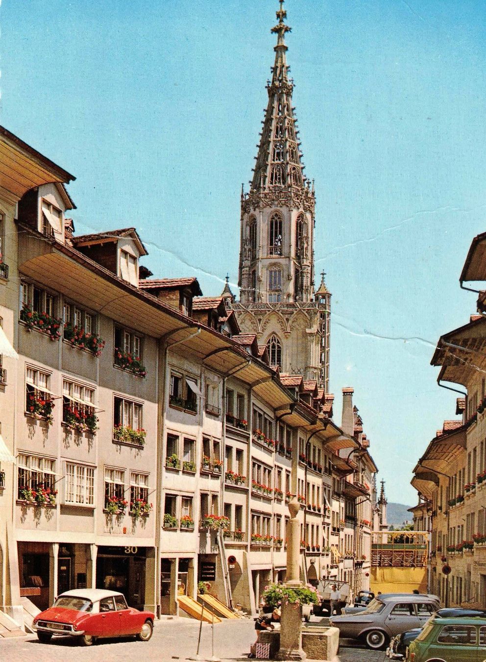 Cartoline postali: BERN - Herrengasse ca. 1965 (BE) – Usato da Oberdorf BL venduto da Hopfehuepfer 1